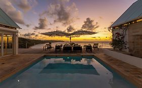 CeBlue Villas